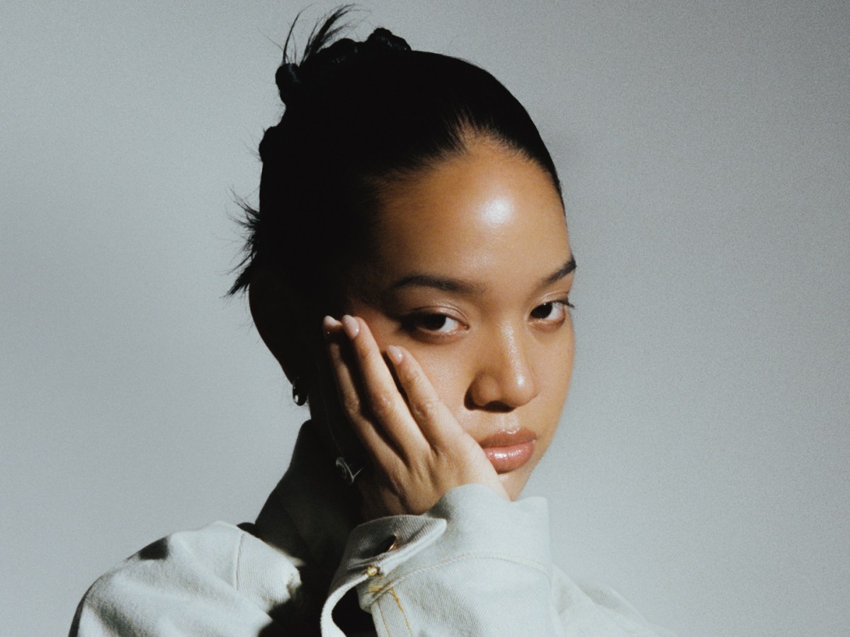 Artist Spotlight: HILLARI